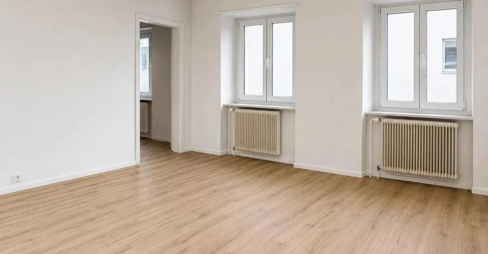 Charmant 2 pièces fraîchement rénové ? lumineux et idéalement situé