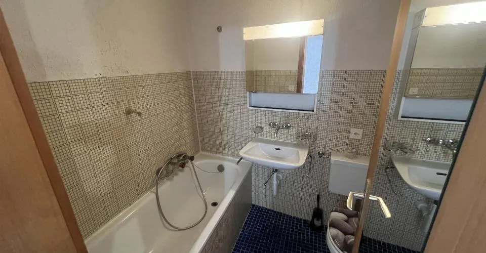 Appartement 2.5 pièces lumineux 2ᵉ étage, côté rue Rue du Collège 25