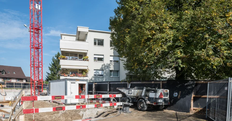Vous cherchez une place de parking à Fällanden ? Nous en avons plusieurs !