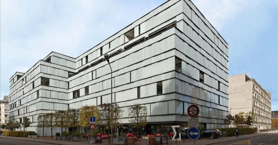 Motorradplatz direkt beim Bahnhof Winterthur zu vermieten!