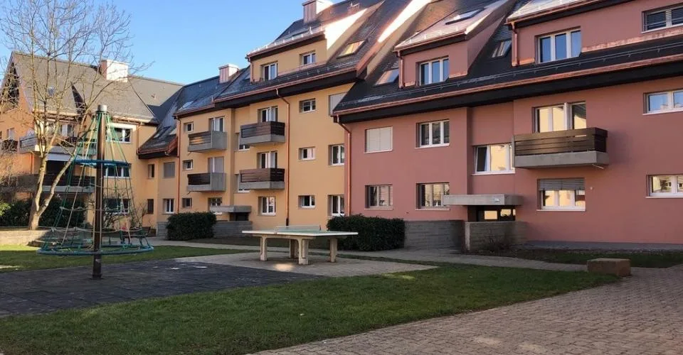 Elektro-Einstellplätze in Zürich-Affoltern zu vermieten