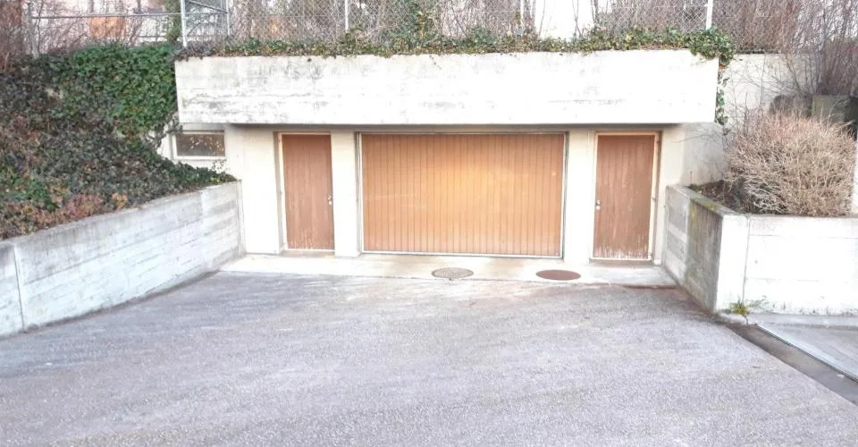 Places de parc à louer à Schwerzenbach