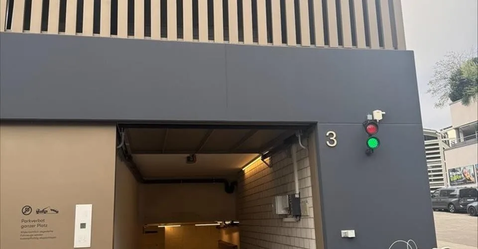 Vous cherchez toujours une place de parking ?