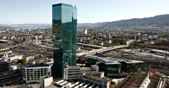 *Offre d'été* Places de parc intérieures directement au Prime Tower