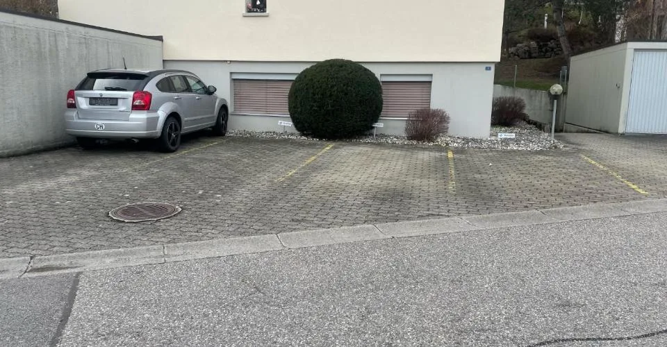 Benötigen Sie einen Parkplatz für Ihr Fahrzeug?