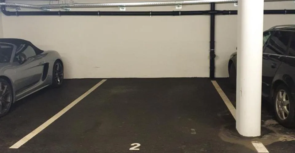 Place de parc dans le parking souterrain du Mühlefeldcenter Oensingen
