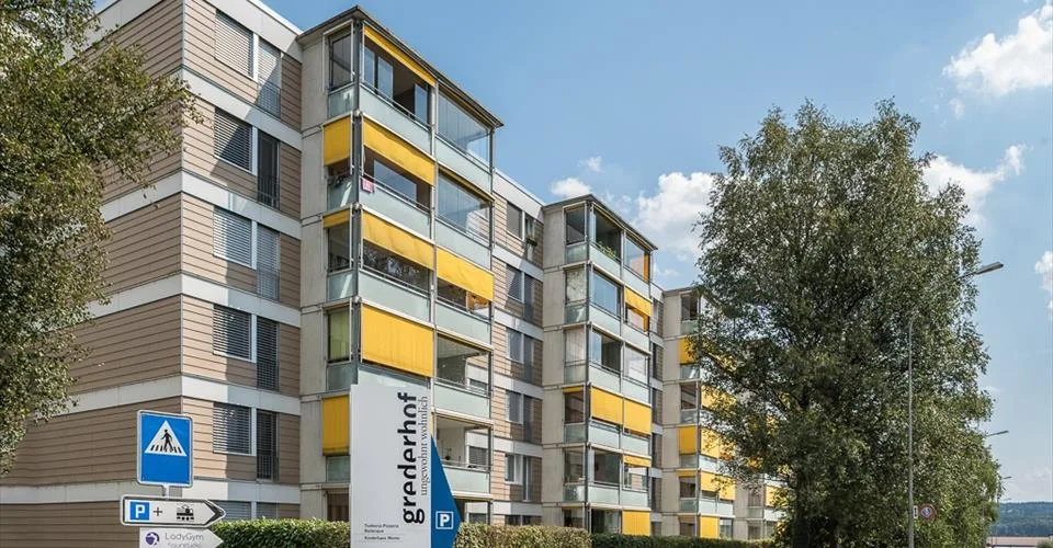 Einstellhallenparkplätze Nähe Bahnhof zu vermieten