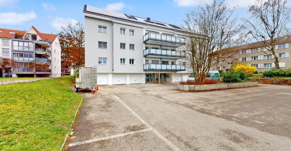 Location de places de parking pour motos en plein centre d'Oberwil !
