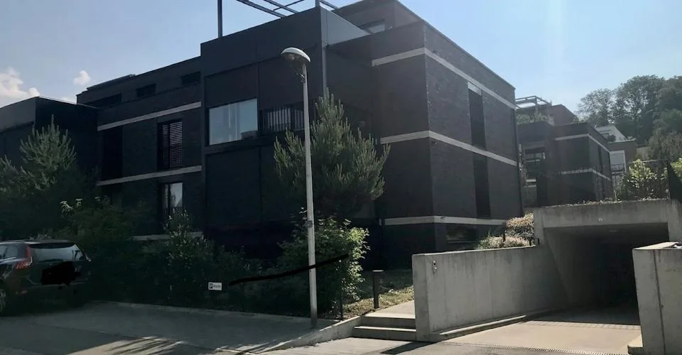 Einstellhalleplätze an der Magrethenstrasse 10 zu vermieten