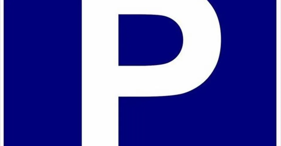 Nous louons des places de parc intérieures à Buchs