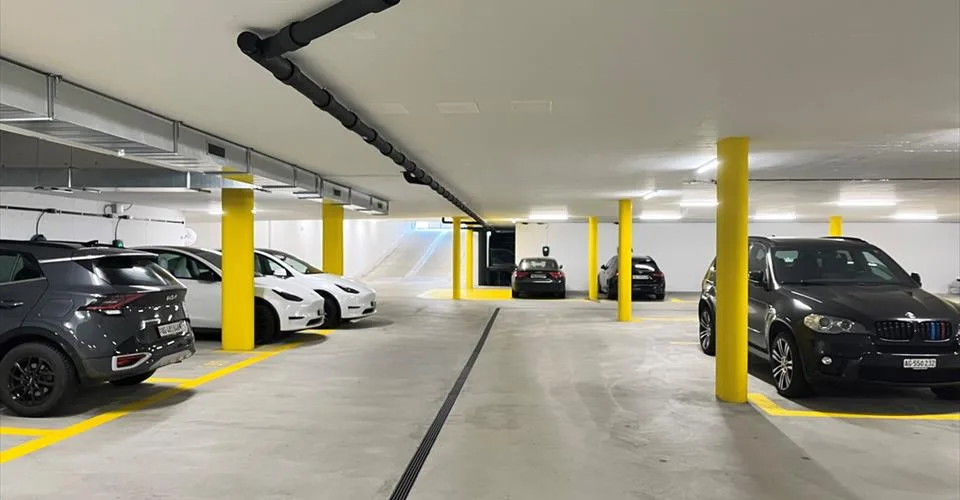 Places de parking moto à louer