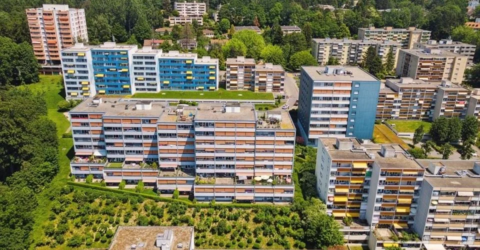 Souhaitez vous garer votre voiture proche de l'autoroute et du Chuv ?