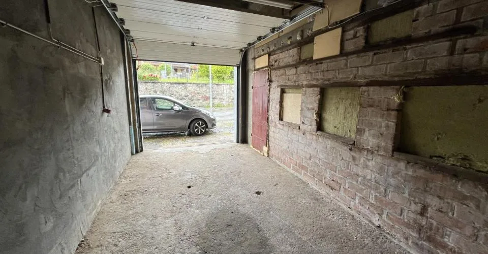 GARAGE BOX INDIVIDUEL, TRES SPACIEUX