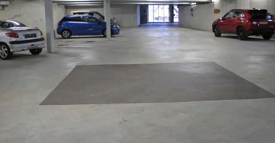 Places de parc dans garage souterrain
