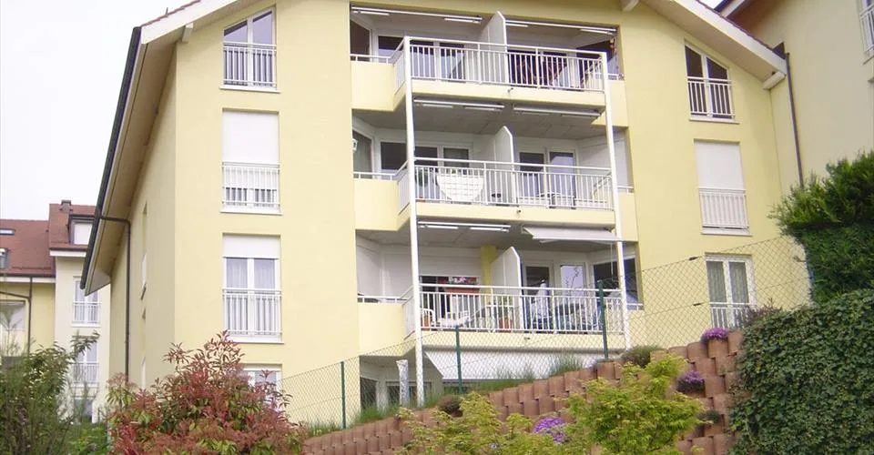 Parking extérieur pour CHF 120-mois.