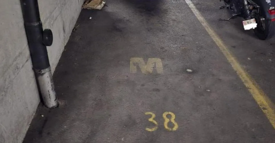 Place souterraine à Sion – foto 2 di 3