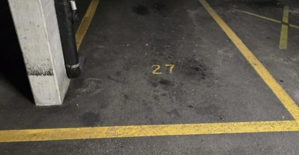 Place souterraine à Sion – foto 3 di 3
