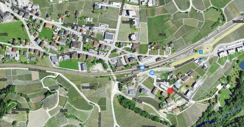 A LOUER PLACES DE PARC EXTERIEURES A SALQUENEN - SIERRE