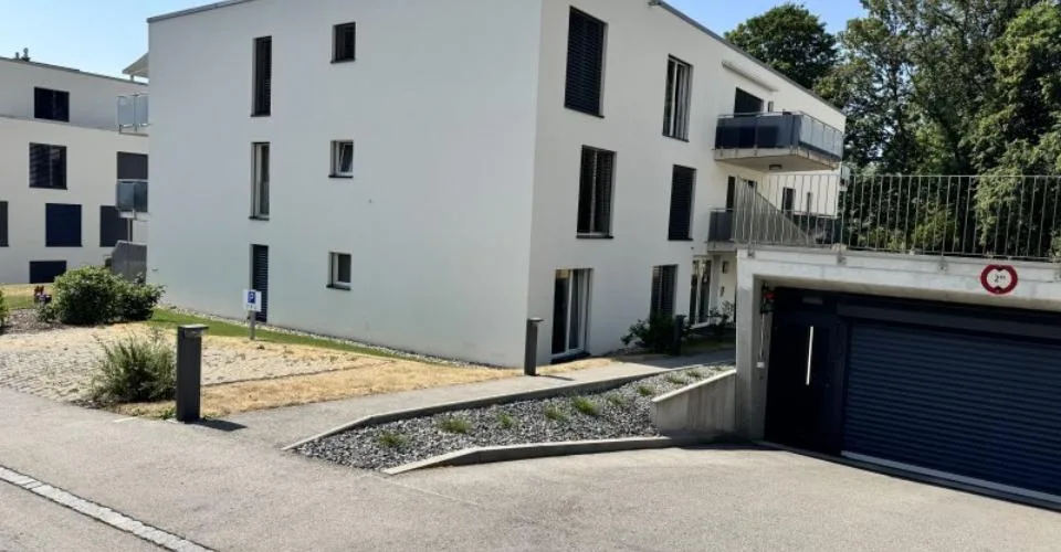 00024 - Au centre du village - Ch. du Grillon 2-4-6 - Les Geneveys-s-Coffrane