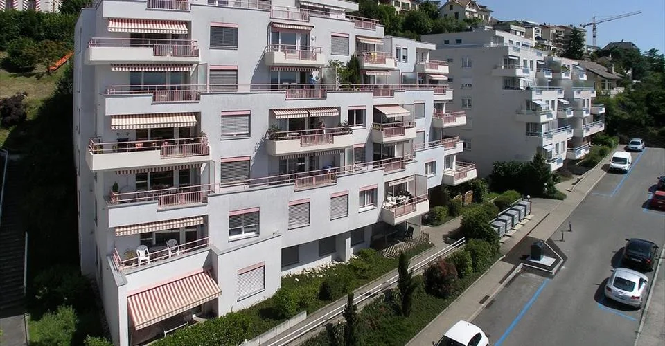 Places de parking dans un garage collectif sécurisé