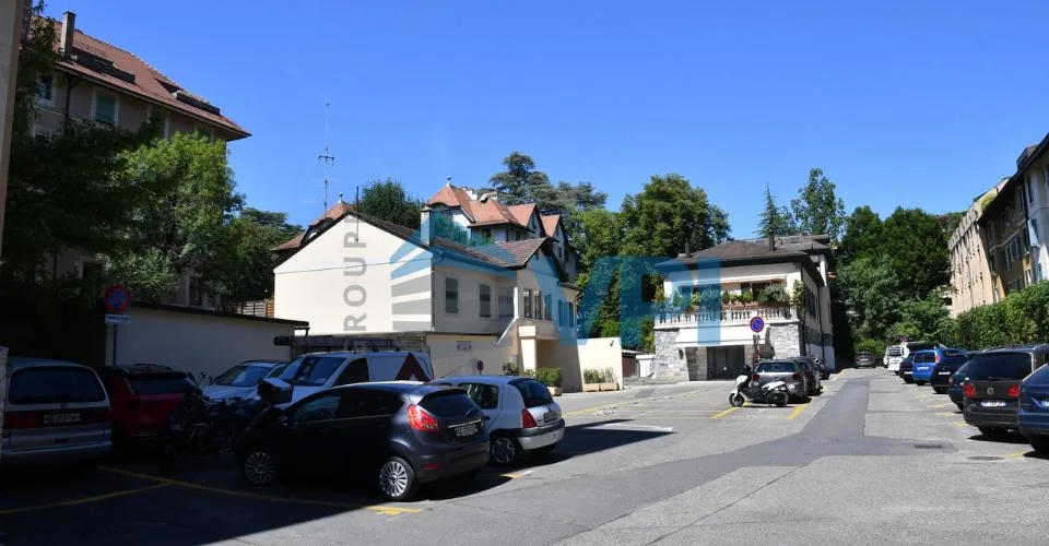 Champel - Parking extérieur à louer
