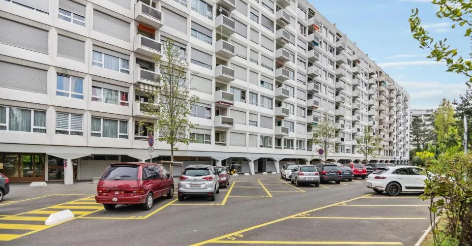 Onex - Garage-box à louer – foto 2 di 3