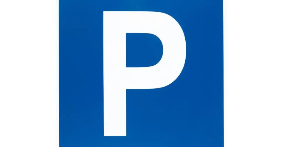 Place de stationnement extérieur