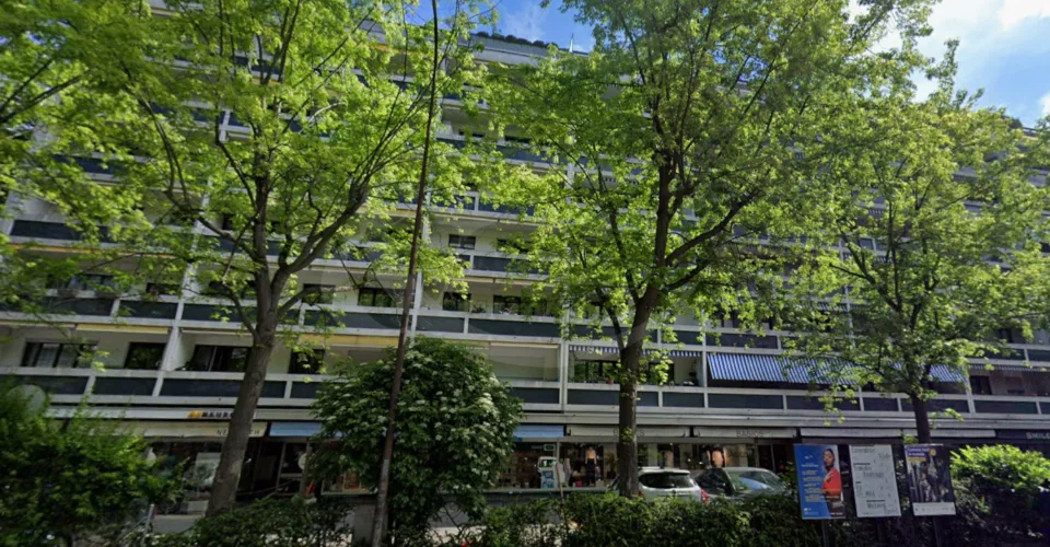 Route de Florissant 54, Place de parking