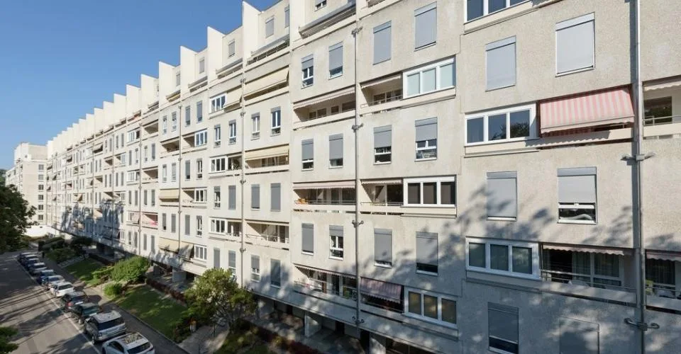 Place de parc au coeur de la Gradelle - Chêne-Bougeries
