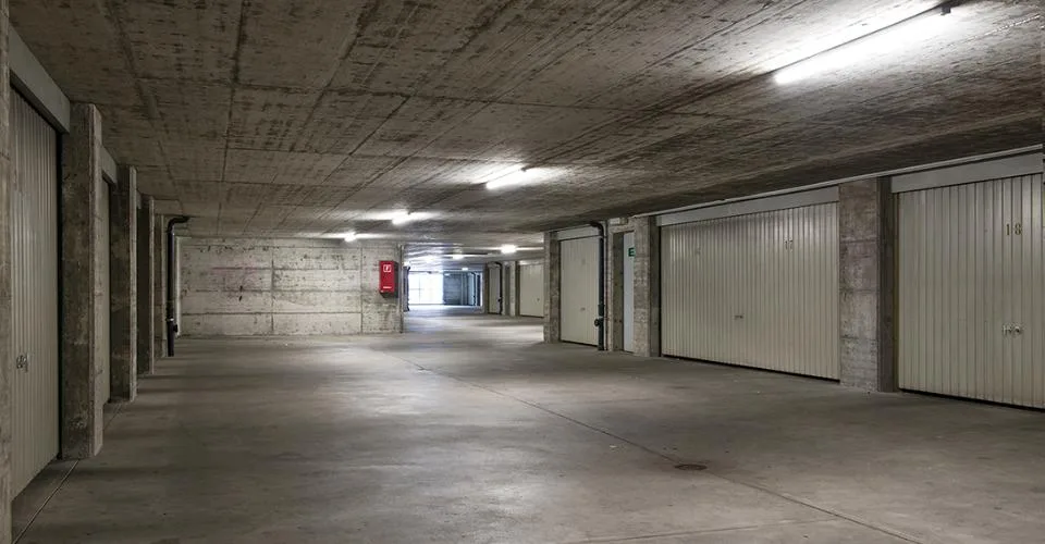 VERSOIX - Parking extérieur