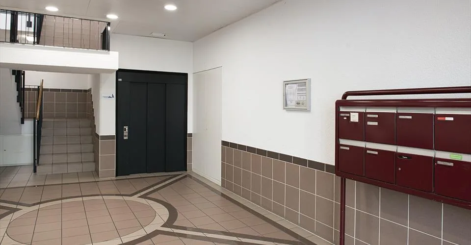 CHÂTELAINE - Place intérieure 2 roues