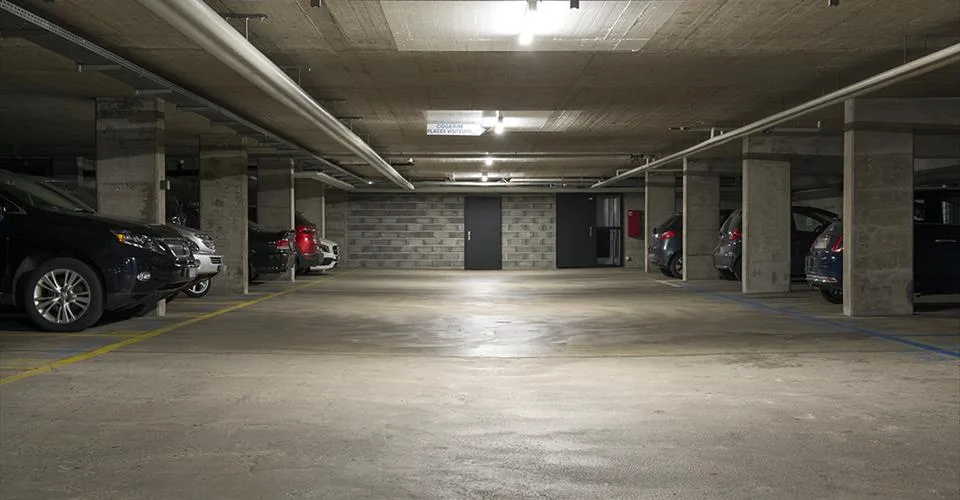 CHÂTELAINE - Place intérieure 2 roues