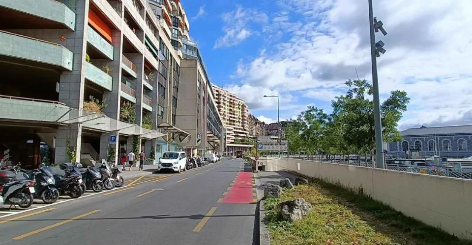 Parking intérieur - Seujet