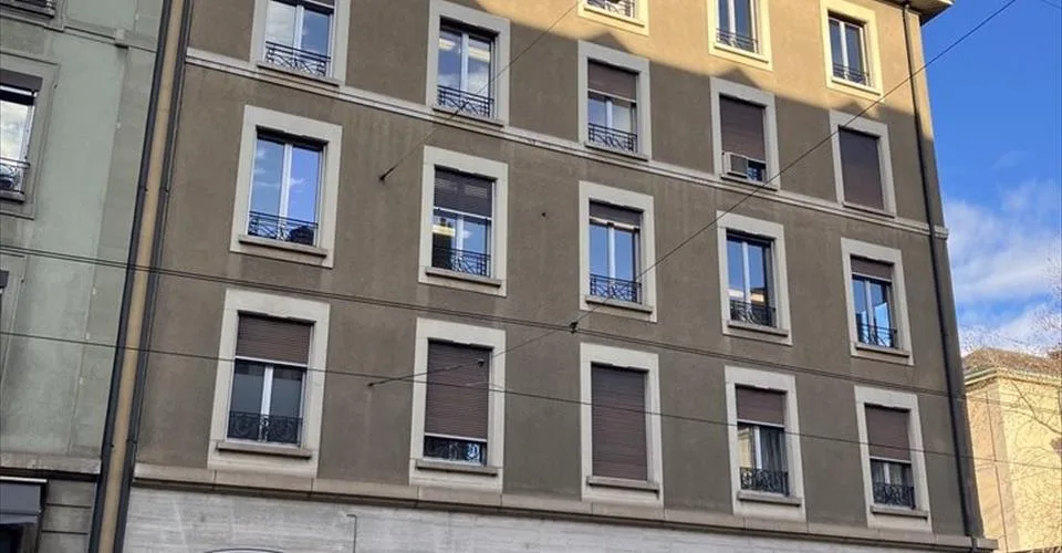 Cherchez vous un parking proche de la gare CFF?