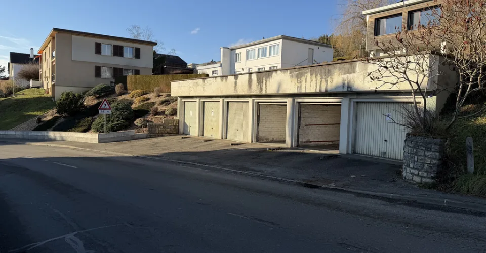 Idéal pour stationnement ou rangement