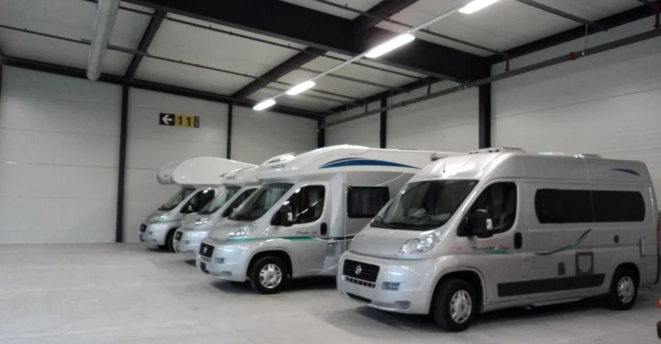 Moutier - Forum - place de parc pour caravane, camping-car, van