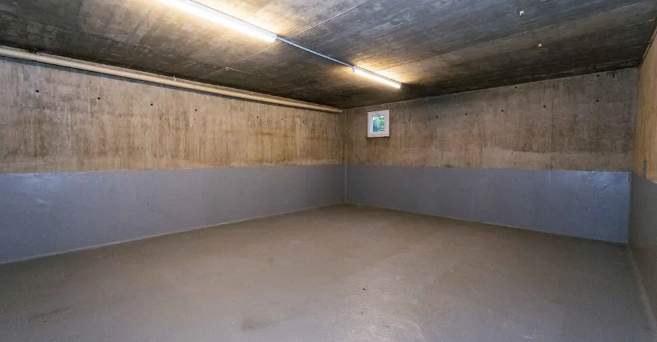 Bâtiment industriel et administratif de 960 m2 à louer