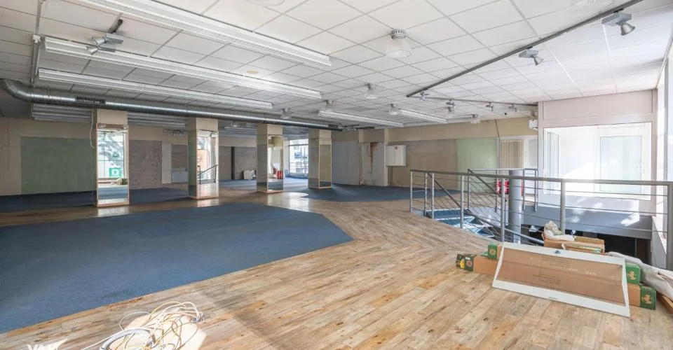 Locaux commerciaux dans le meilleur emplacement