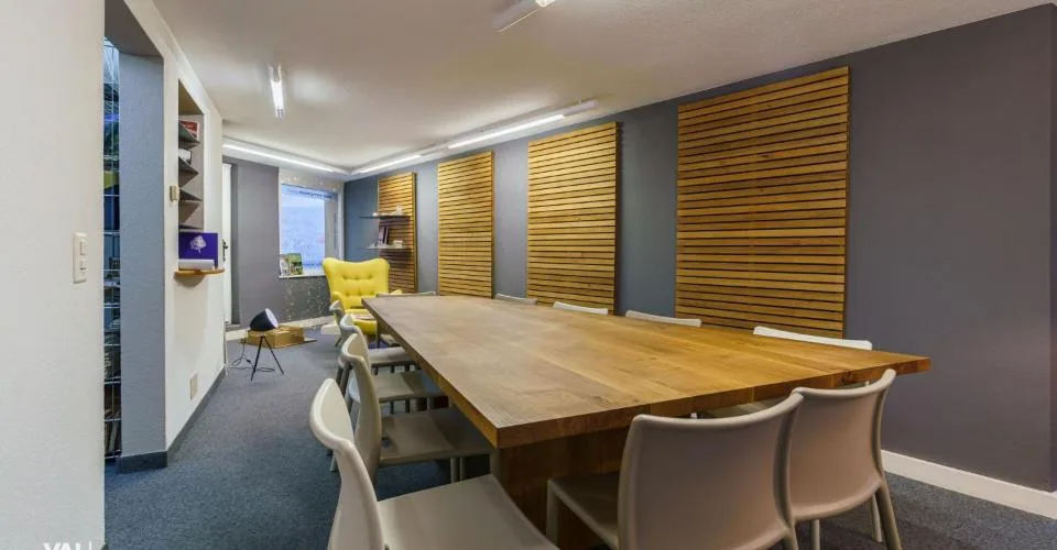 Maison avec mezzanine et caractère à louer à Brigue-Glis - centrale, lumineuse et polyvalente