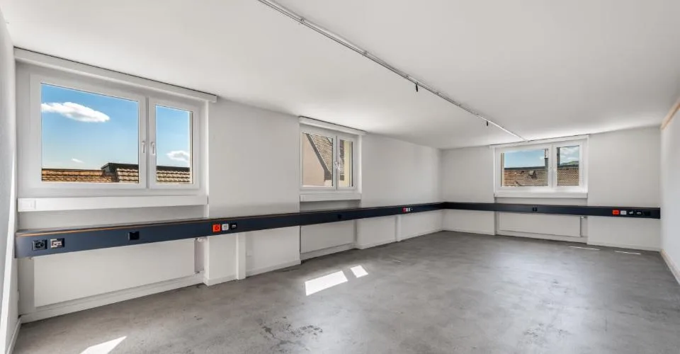 Espaces de bureaux à louer à Zurich, rue Stauffacherstrasse.