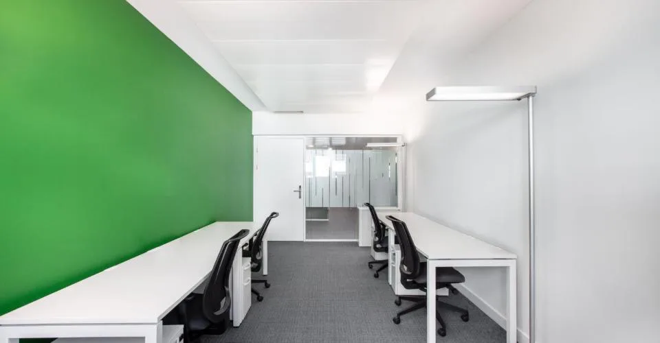 Privater Büroraum für 5 in Regus Stauffacher