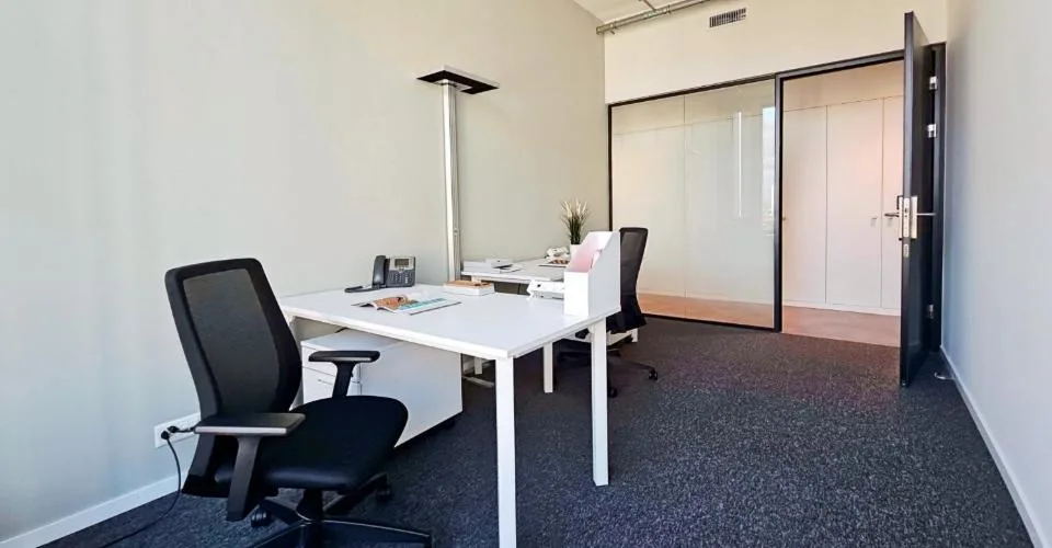 Privater Büroraum für 3 in Regus Andreaspark