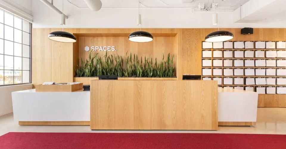 Büroräume für 10 in Spaces R2 Tower