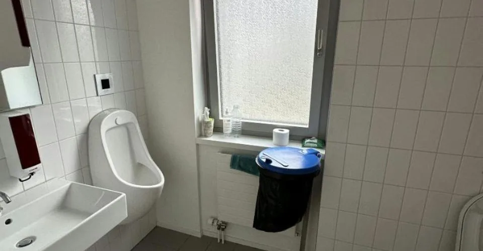 Le bureau agrandi recherche de nouveaux locataires