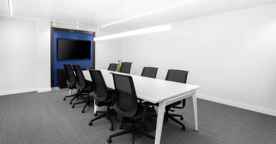 Privater Büroraum für 3 in Regus Stauffacher