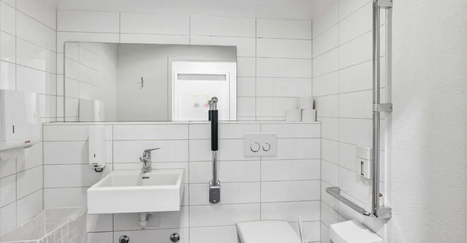 Arbeiten mit Seesicht: Attraktive Bürofläche im Herzen von Horgen