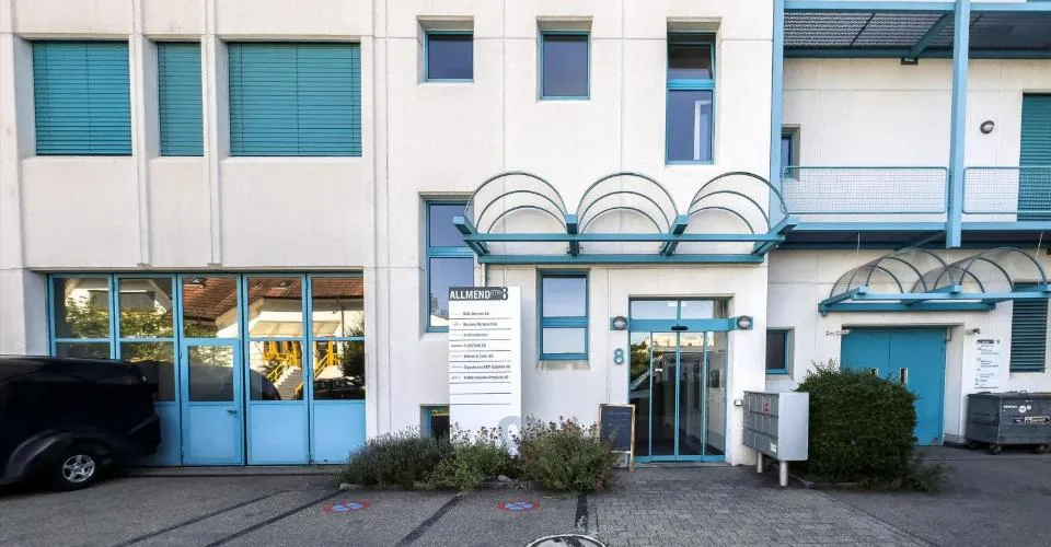 Des bureaux lumineux au dernier étage !