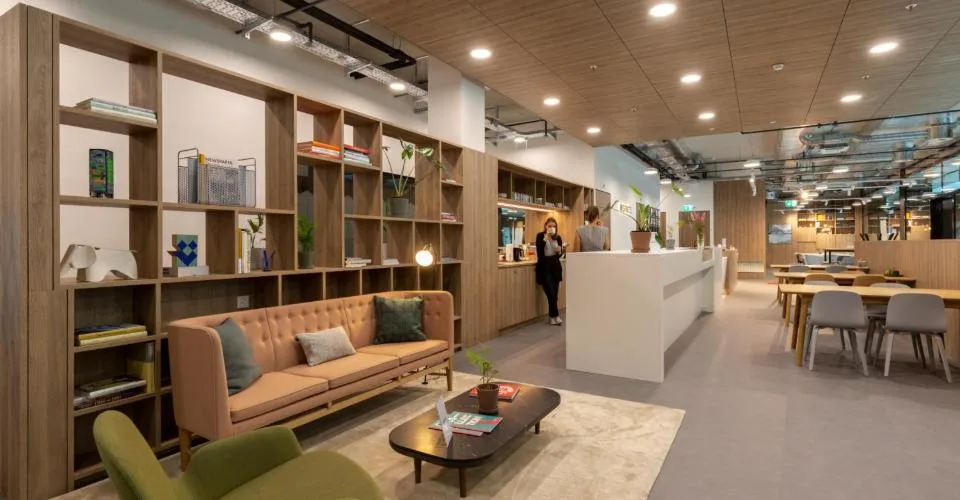Bureaux pour 5 au Spaces Ambassador House