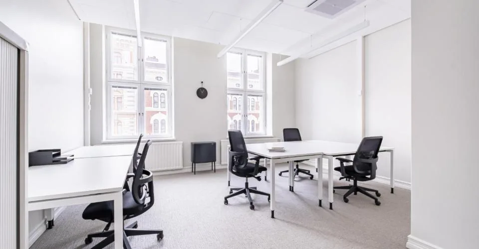 Privater Büroraum für 5 in Regus Main Station