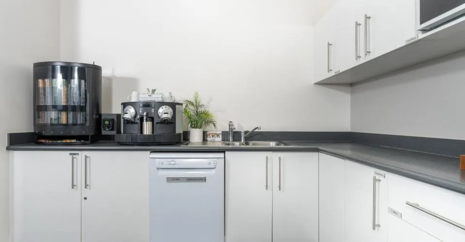 Privater Büroraum für 10 in Regus Spoom Glattpark